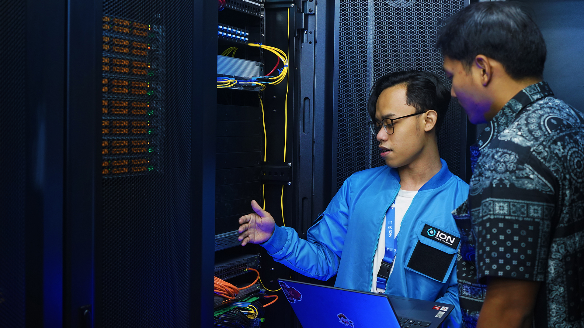 gambar pro-data-center 2